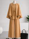 Pelerinli İnce Kuşaklı Pantolonlu Takım_Camel