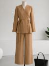 Yan Düğmeli Beli Bağlamalı Pantolonlu Takım_Camel