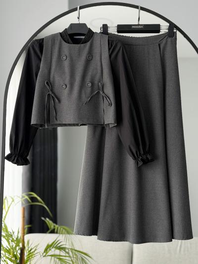 Dört Düğmeli Poliviskon Yelek Etekli Takım_Gri